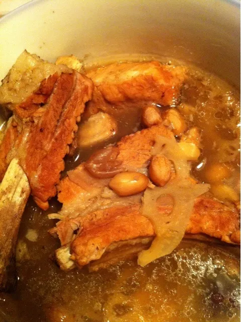 Lotus roots n pork rib soup|mikko tanさん