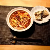 Snapdishの料理写真:鶏ネギラーメンと秋刀魚の煮付け|こうじさん