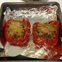 Quinoa stuffed bell peppers|Mari Kaneshimaさん