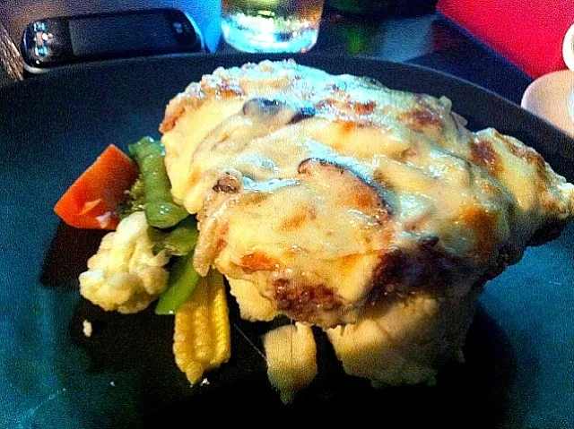 Snapdishの料理写真:Pork chop with cheese|インインさん