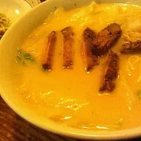 らぐまんのカルボナーララーメン|yokotanさん