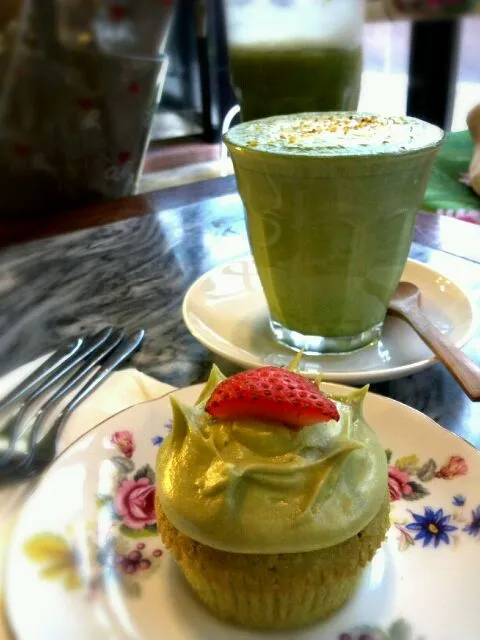 Matcha with Cupcake|Misstyさん