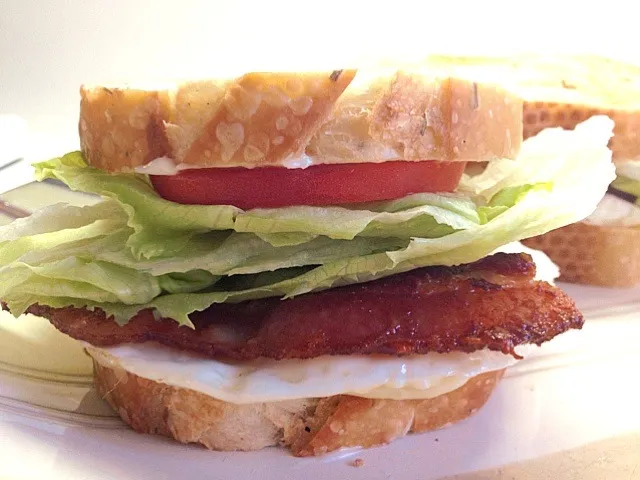 Egg Bacon lettuce and tomato sandwich|lori sさん