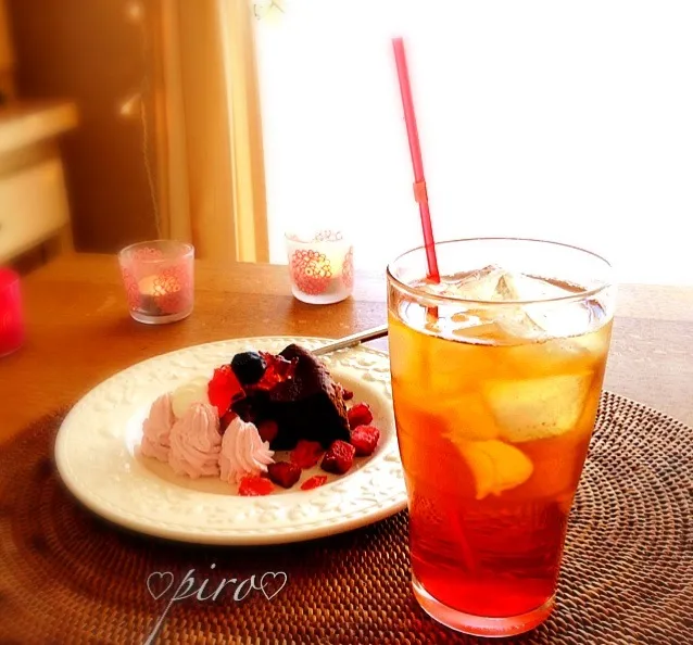 🍓ストロベリーアイスティー  Strawberry iced tea|ピロさん