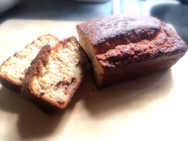 Banana and caramel  bread|kazuko Tsujiさん