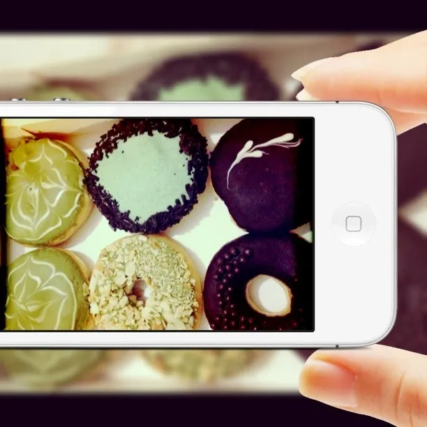 Snapdishの料理写真:Assorted  donuts  ( green tea, avocado, chocolate cream )|laumeikuanさん