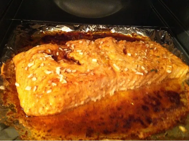 Snapdishの料理写真:bake salmon|nonie dela pazさん