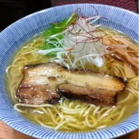 Snapdishの料理写真:ミネラルたっぷりラーメン|Ojさん