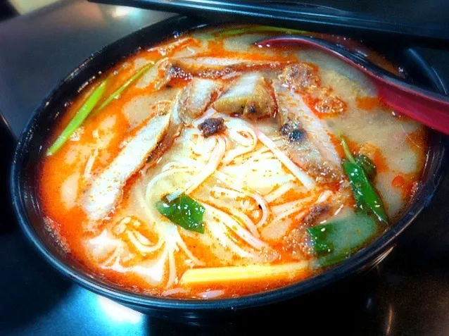 BBQ pork with Tom Yum soup noodle|PeonyYanさん