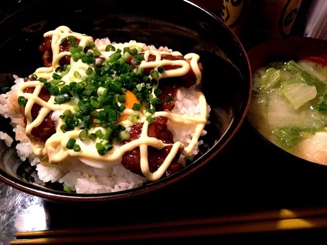 照りマヨ丼、味噌汁|ぱんちゃんさん