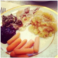 Snapdishの料理写真:Thanksgiving dinner|Juliaさん