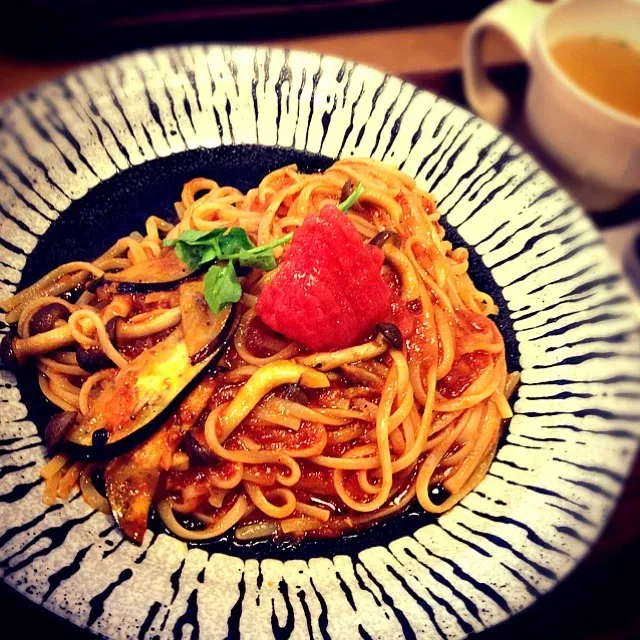 茄子とトマトクリームのパスタ🍝|mayumi＊さん