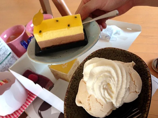 生クリームたっぷりケーキ NAKATANI|ちびさん