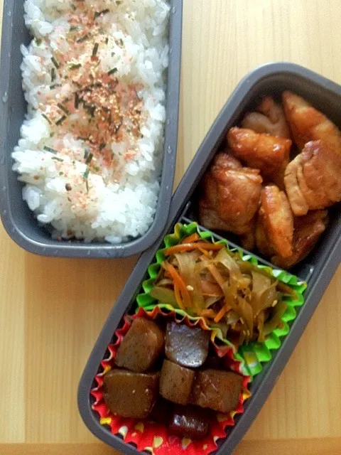 今日のお弁当 鶏肉のナンプラー炒め 金平牛蒡  こんにゃくのピリ辛炒め|yukkyさん