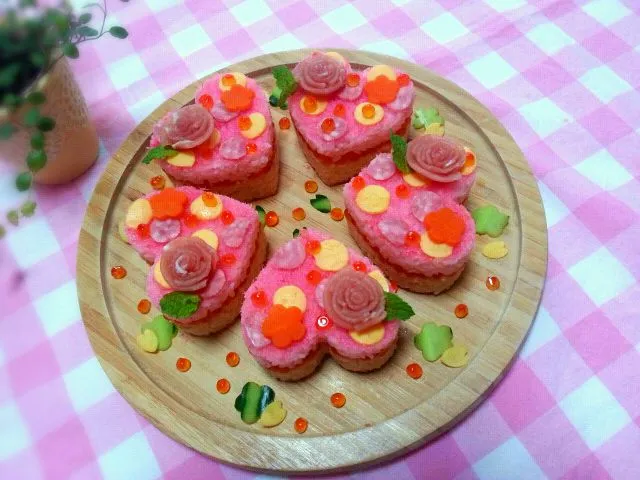 Snapdishの料理写真:薔薇と桜ずし風★|ちびままさん