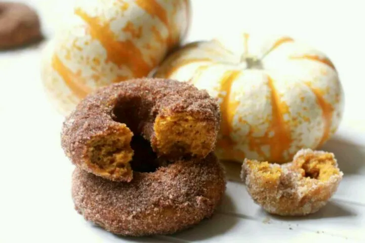 Recipe Pumpkin Spice Donuts fiercefoodie.com|zina jacksonさん