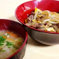 牛卵とじ丼|operaさん