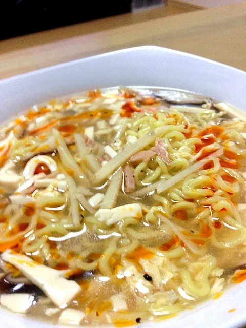 酸辣湯麺  Hot-and-sour-soup noodles|ショウコさん