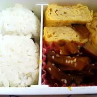 おにぎりとかぼちゃのきんぴらのピクニックお弁当|yukaさん