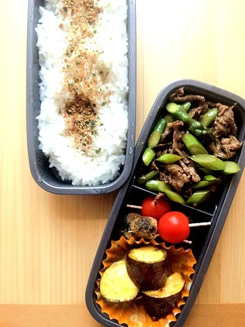 今日のお弁当 アスパラと牛肉の炒め物 オリーブの肉詰め 大学芋|yukkyさん