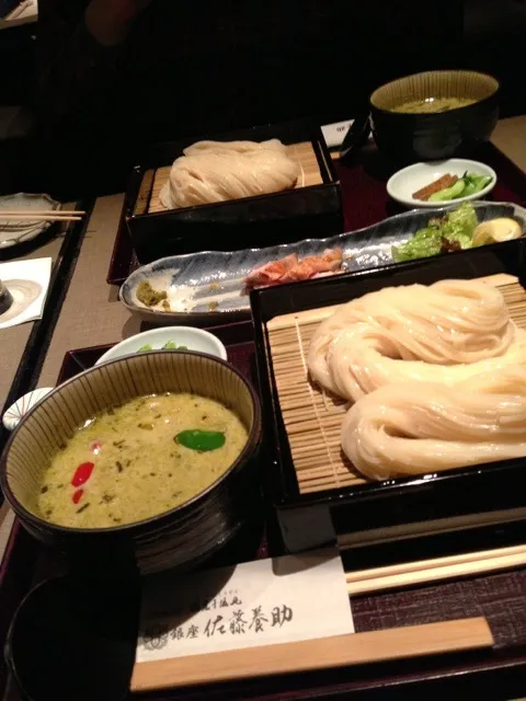 銀座 佐藤養助のグリーンカレーうどん|さえぽんさん