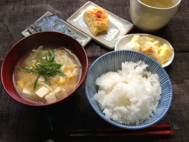 朝ごはん   玉子のお味噌汁|tomieさん