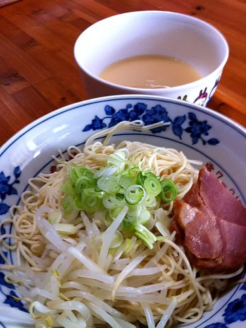 棒ラーメンで自宅つけ麺しました。|tairaさん