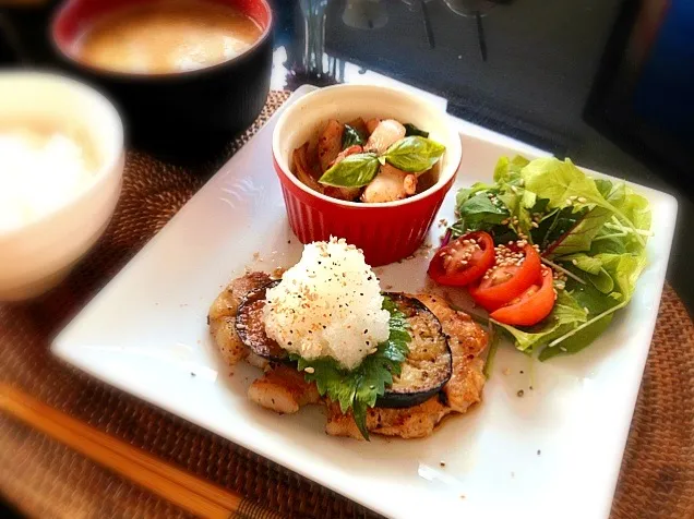 おろし豚テキ&蛸と玉ねぎのバジルガーリック炒め定食🍴|Nonさん