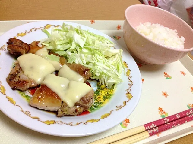 鶏肉のガーリックペッパー焼き☆|おみさん