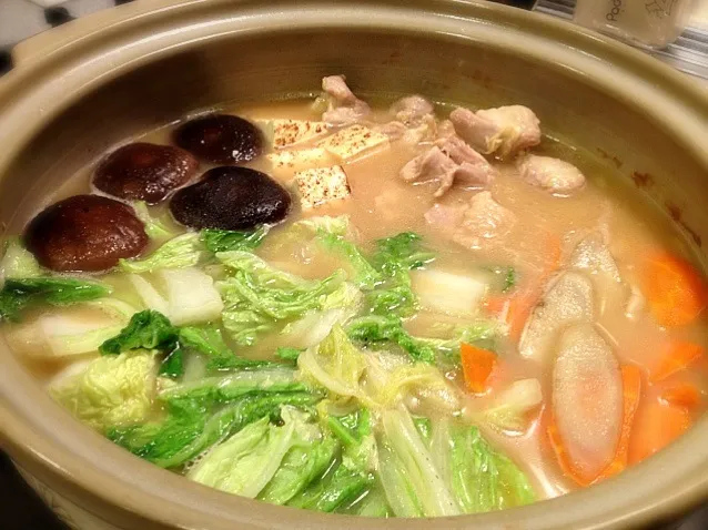 肌寒いし、鍋だろ。Nabe time again.|Junya Tanakaさん