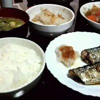 さんまの塩焼き　揚げ出し豆腐　みそ汁　肉じゃが|めぐみさん