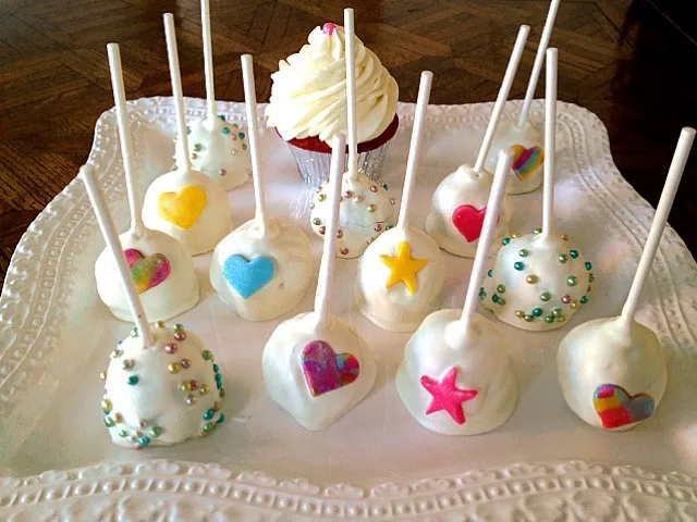 Cake pops|lee ann erlbaumさん