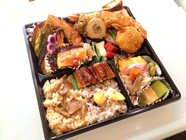 Snapdishの料理写真:特製弁当|kurita820さん