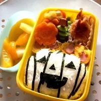 Snapdishの料理写真:カボチャオバケ。|加奈子さん