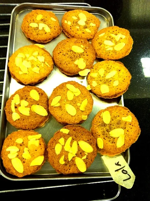 Amaretto Florentine Cookies|La Laineさん