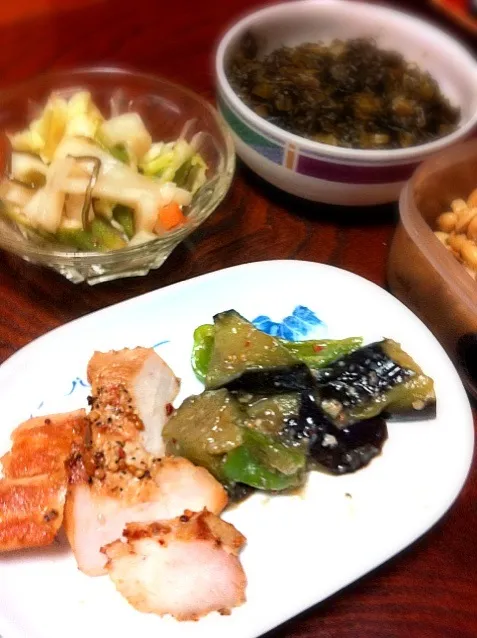 👵鶏のスパイス焼 なすとピーマンの味噌炒め|reiさん