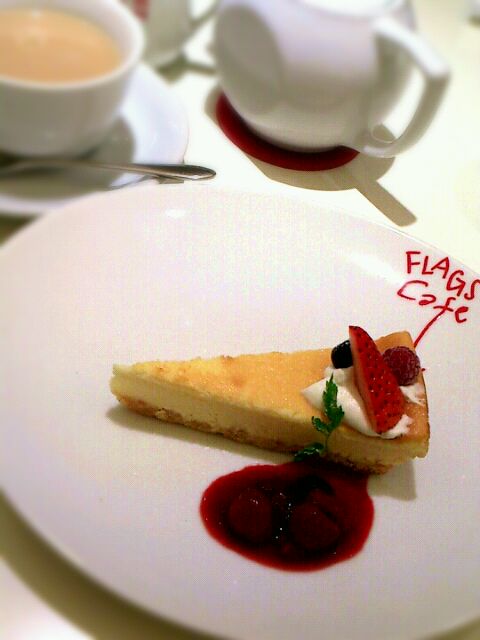 ベイクドチーズケーキセット Flags Cafe 上野松坂屋 ひろみんこ Snapdish スナップディッシュ Id So4i5a