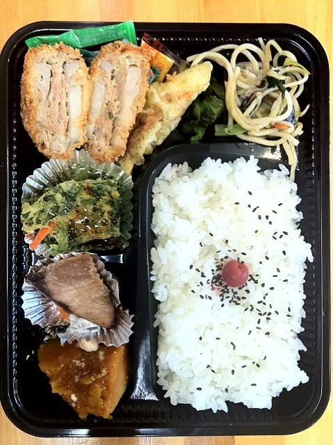 日替わり幕の内弁当|たんぽぽ娘さんさん