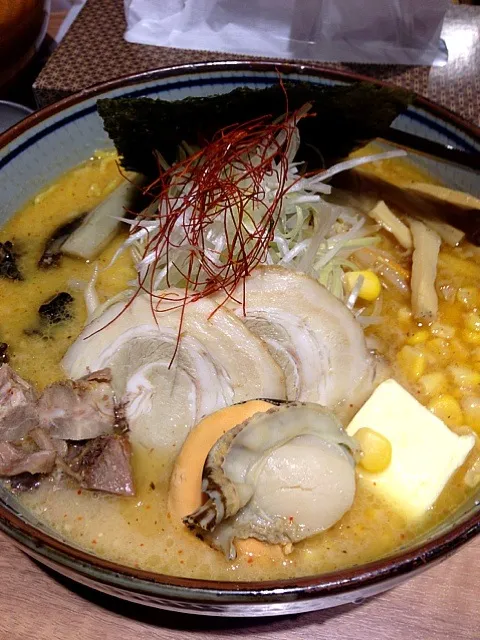 Snapdishの料理写真:北海道まるごと味噌ラーメン|ユーリーさん