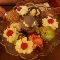 Snapdishの料理写真:earthquake ice cream|kelly limさん