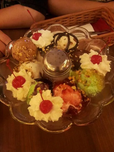 earthquake ice cream|kelly limさん