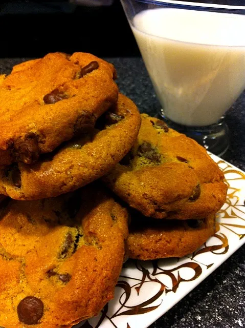 Peanut butter & Chocolate chips cookies|trina phamさん