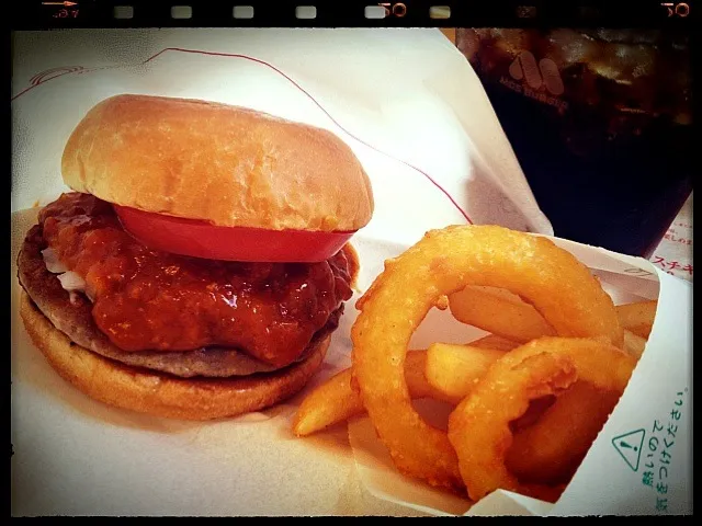 モスバーガー🍔オニポテセット🍟|コトさん