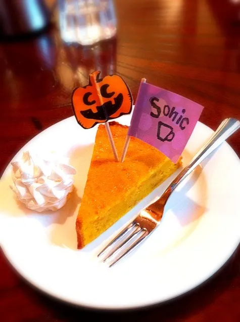 パンプキンケーキハロウィン仕様o(^▽^)o|ともこさん