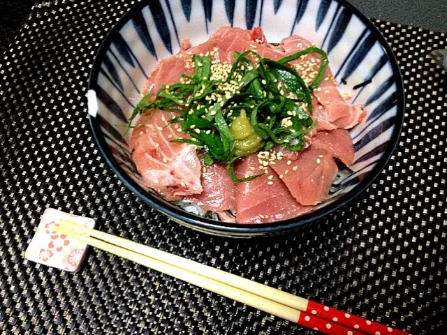 Snapdishの料理写真:中トロ丼|♡まめ♡さん