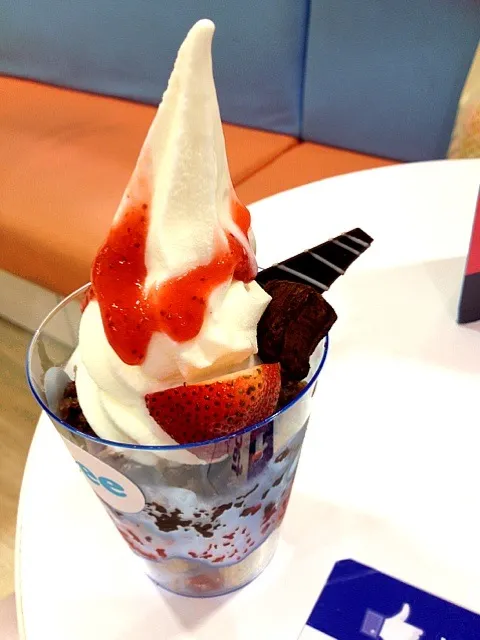 Choco strawberry parfait ^^|Watashiさん