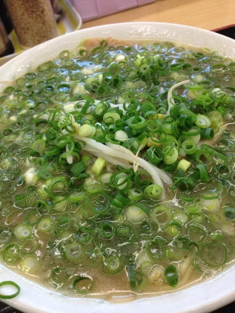 Snapdishの料理写真:大好きなネギラーメン|chikinさん