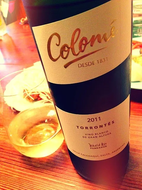 Snapdishの料理写真:Bodega Colome Torrontes [2011]|Keisuke Makinoさん