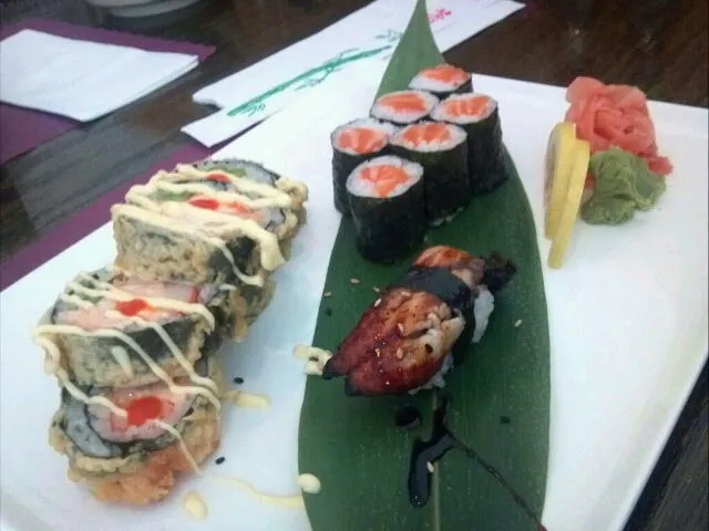 Dynamite roll,  salmon roll, unagi|Fluffycakes Dumplingfistsさん