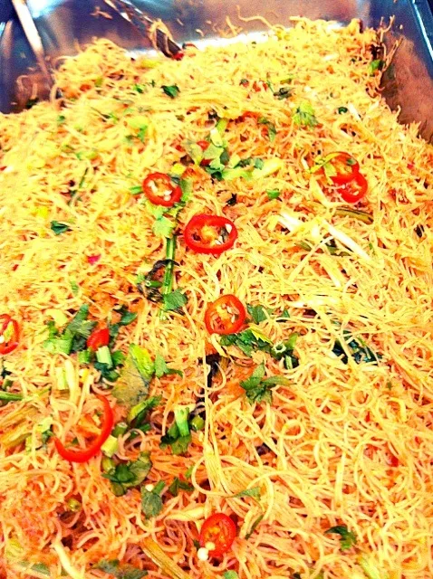 Fried mee Siam ( spicy beehoon )|laumeikuanさん